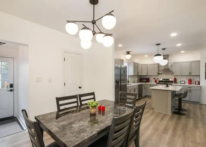 5th Street Retreat Private Osu, Short North Columbus
